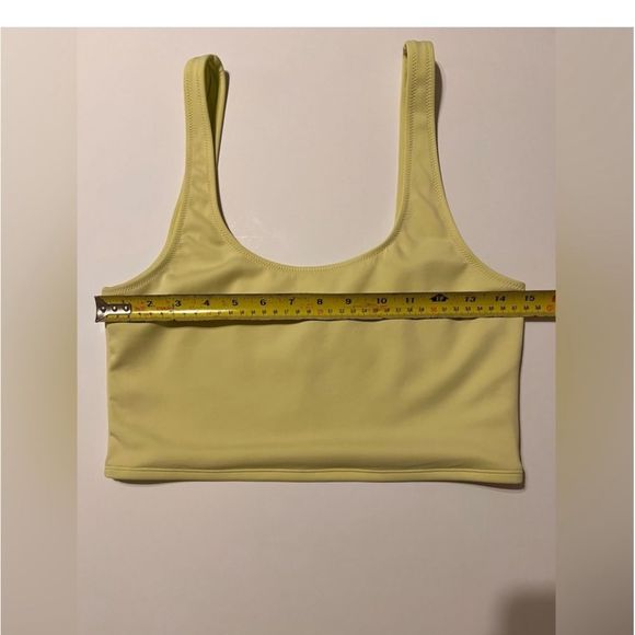 Good American sport bra or crop top - Picture 11 of 12